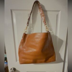 D&B Florentine Extra Lg Courtney Sac Shoulder bag on natural leather